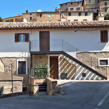 Antico Borgo Apartment *