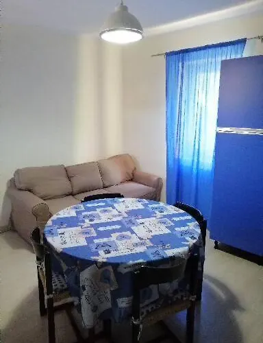 شقة Antico Borgo ديروتا